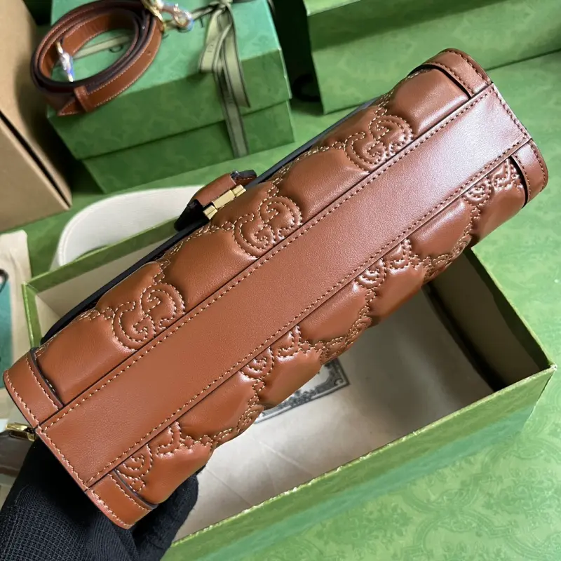 724529 CM 3 High-Quality Bags - Image 3