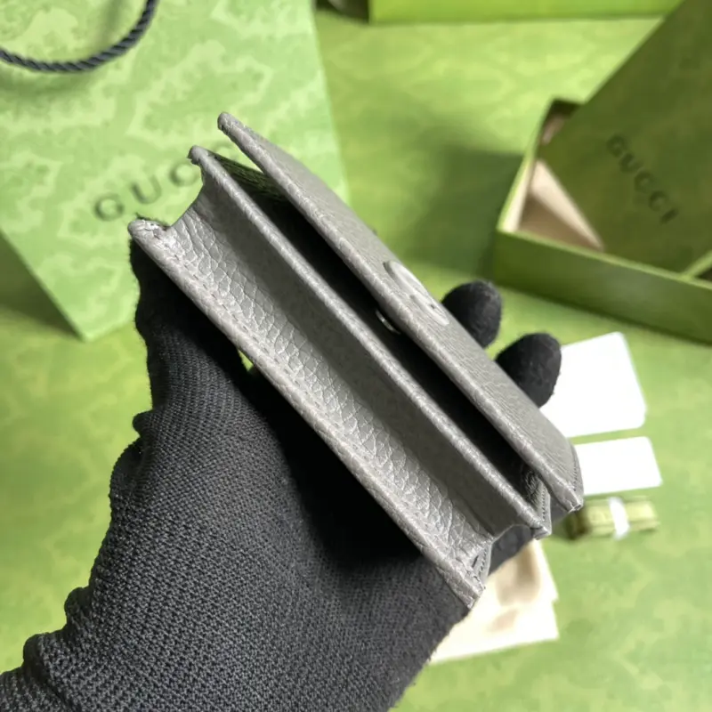 456126 CM 1 High-Quality Bags - Image 3