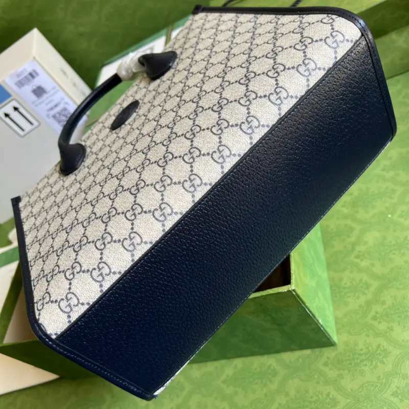 659983 CM 3 High-Quality Bags - Image 3