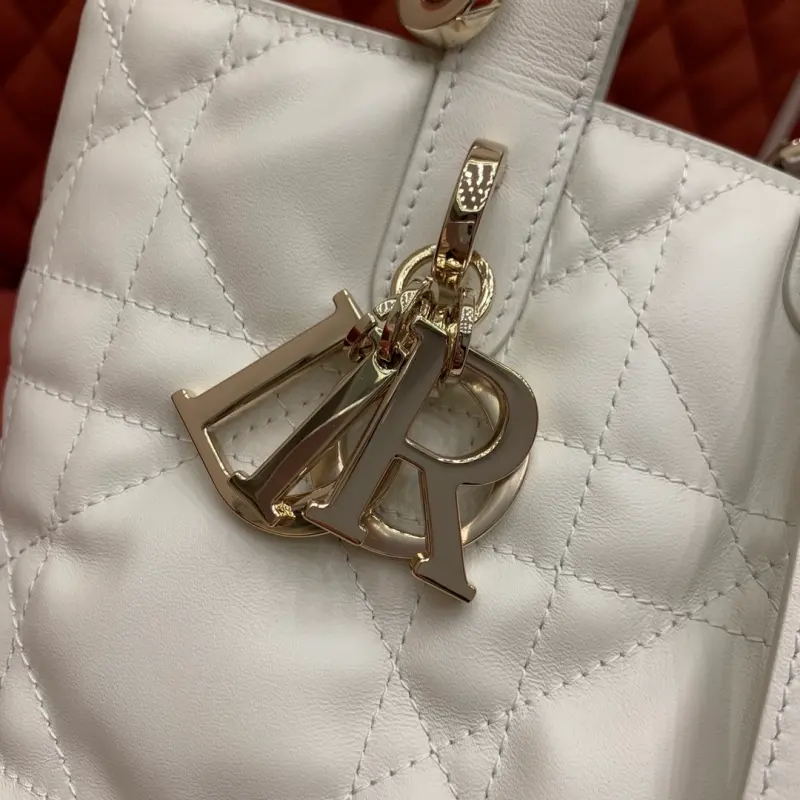 ML248 1 High Quality Bags - Image 9