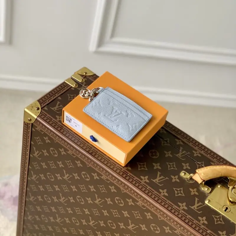 M83585 Silver buckle 10.2x7.3x0.3cm High Quality Bags - Image 3