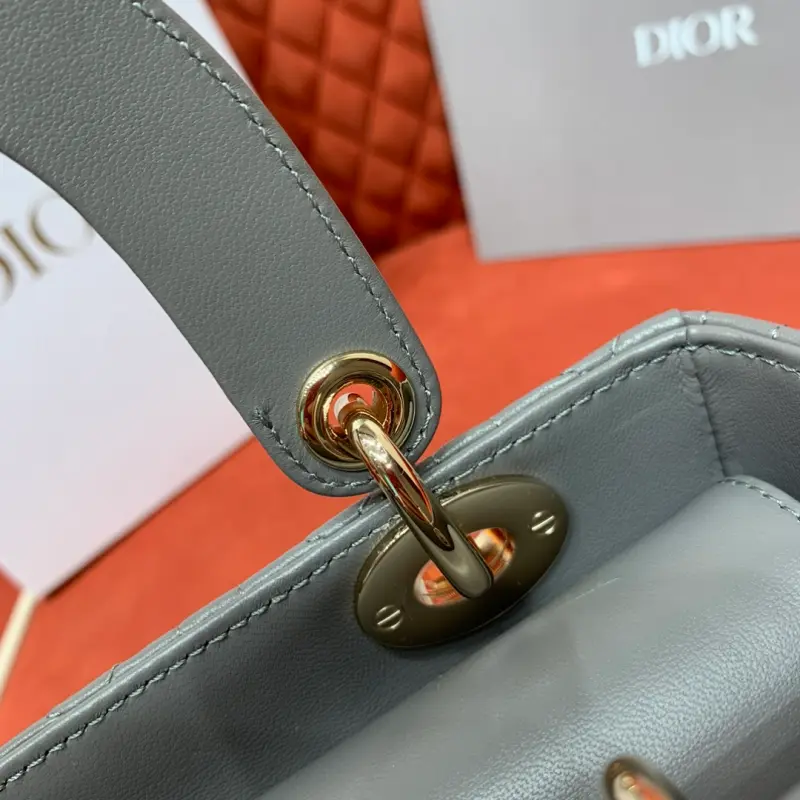 ML237 1 Grey Elephant High Quality Bags - Image 9