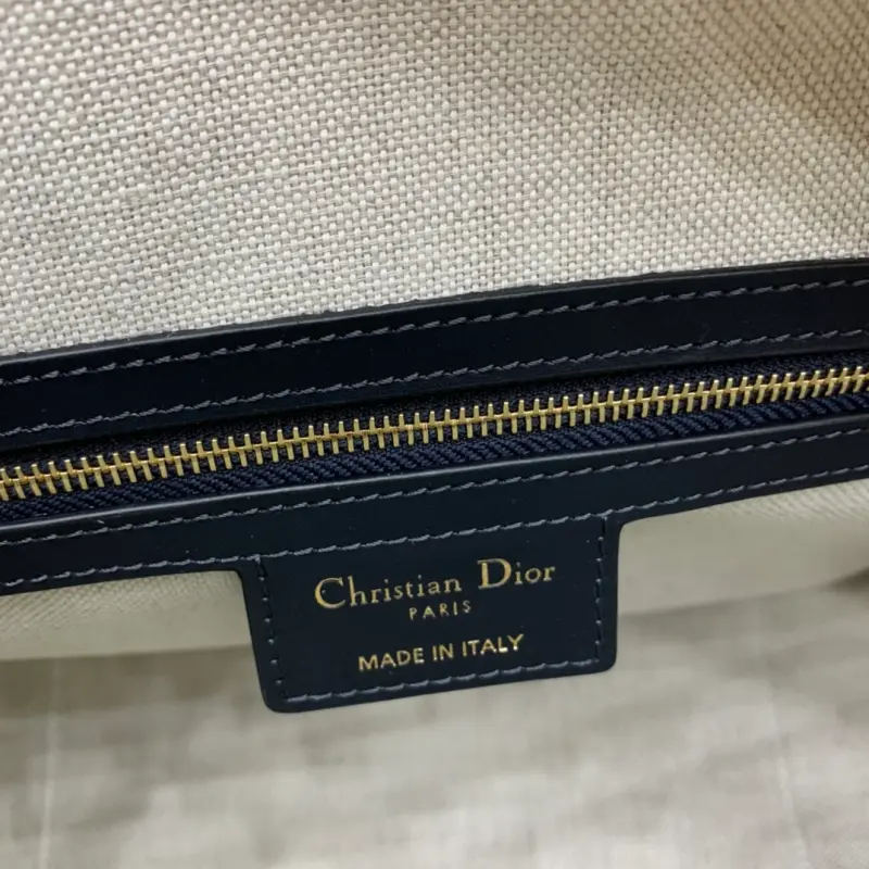 ML216 Large 31 High Quality Bags - Image 8