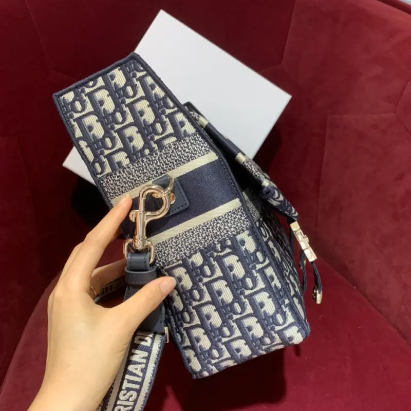 ML200 High Quality Bags - Image 3