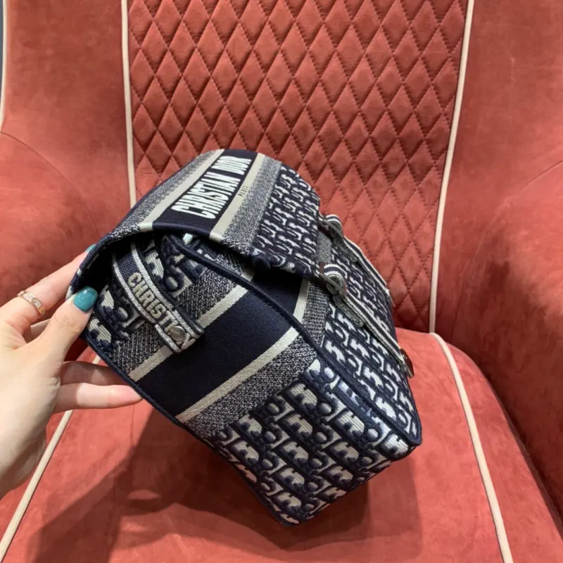 ML193 1 High Quality Bags - Image 3