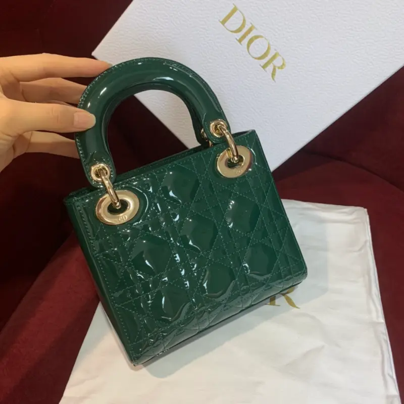 ML181 7 High Quality Bags - Image 3