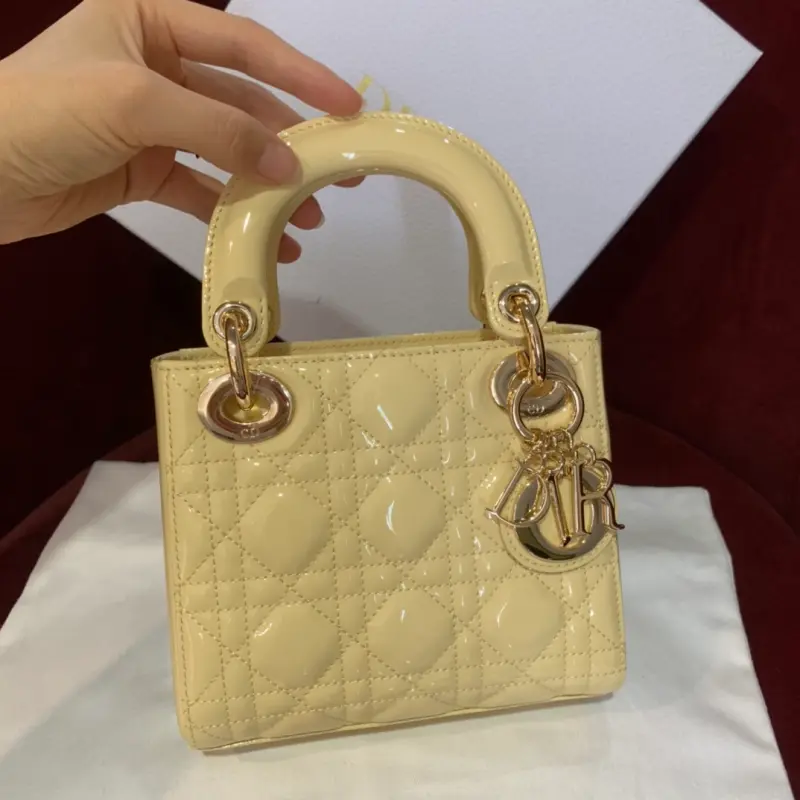 ML181 1 High Quality Bags - Image 3