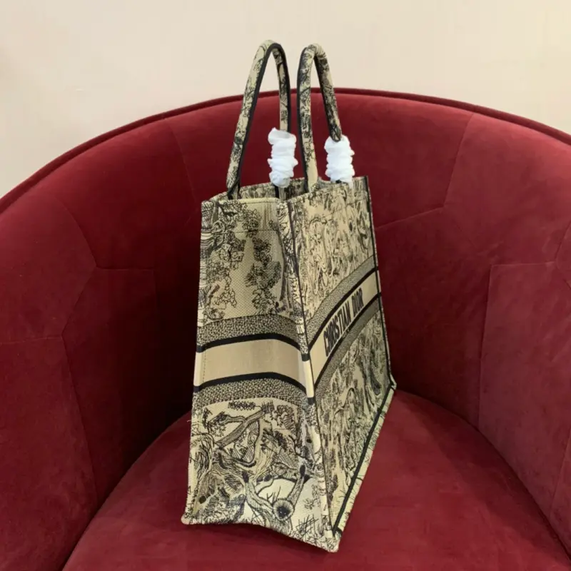 ML160 41cm High Quality Bags - Image 2