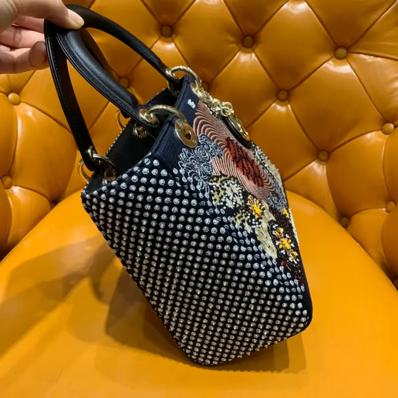 ML100 High Quality Bags - Image 3