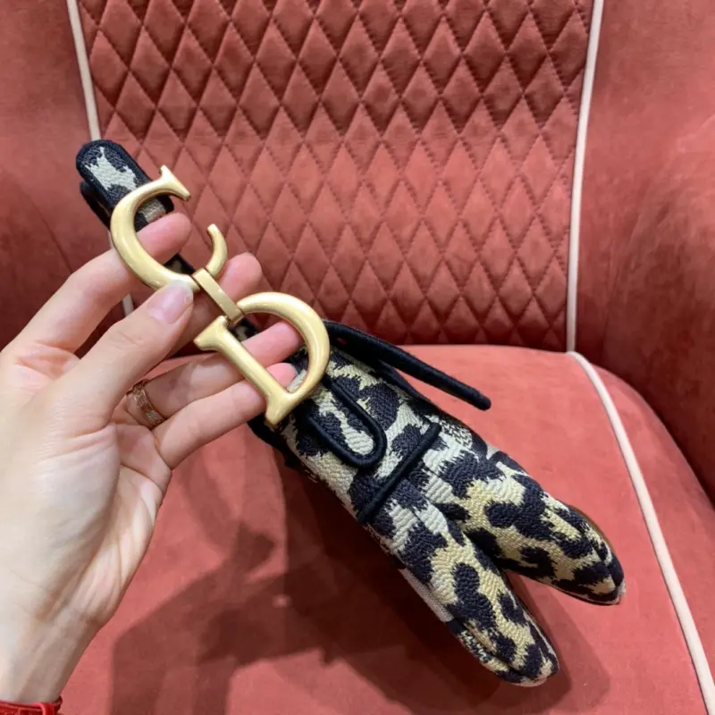 ML68 High Quality Bags - Image 4