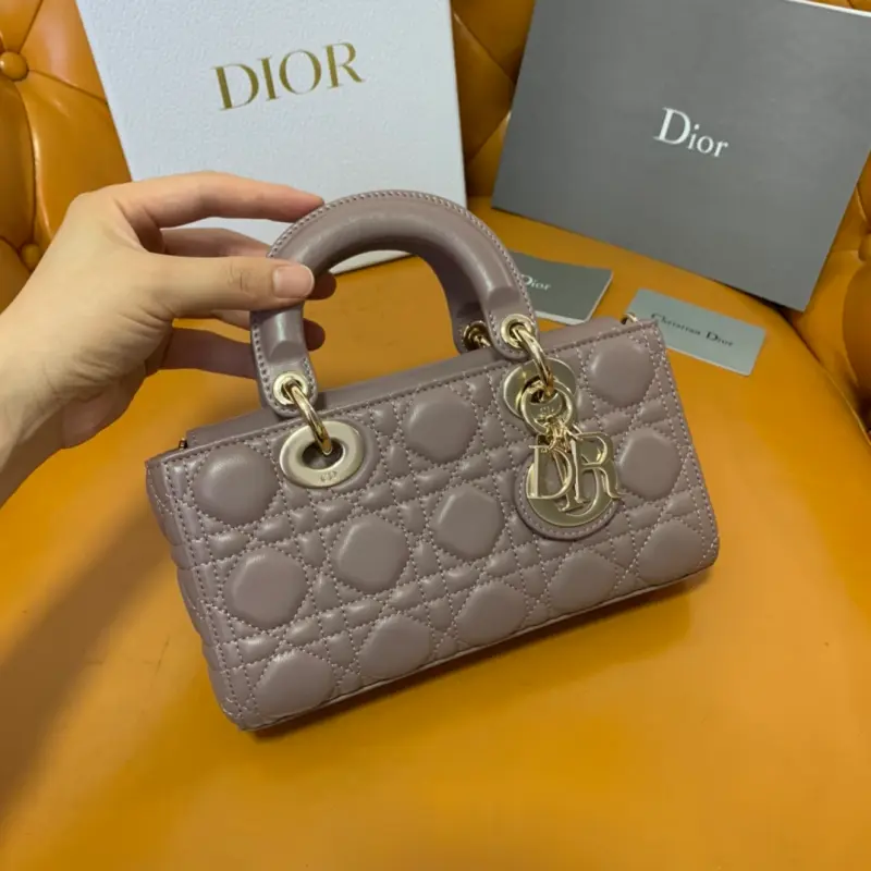 ML24 3 High Quality Bags - Image 3