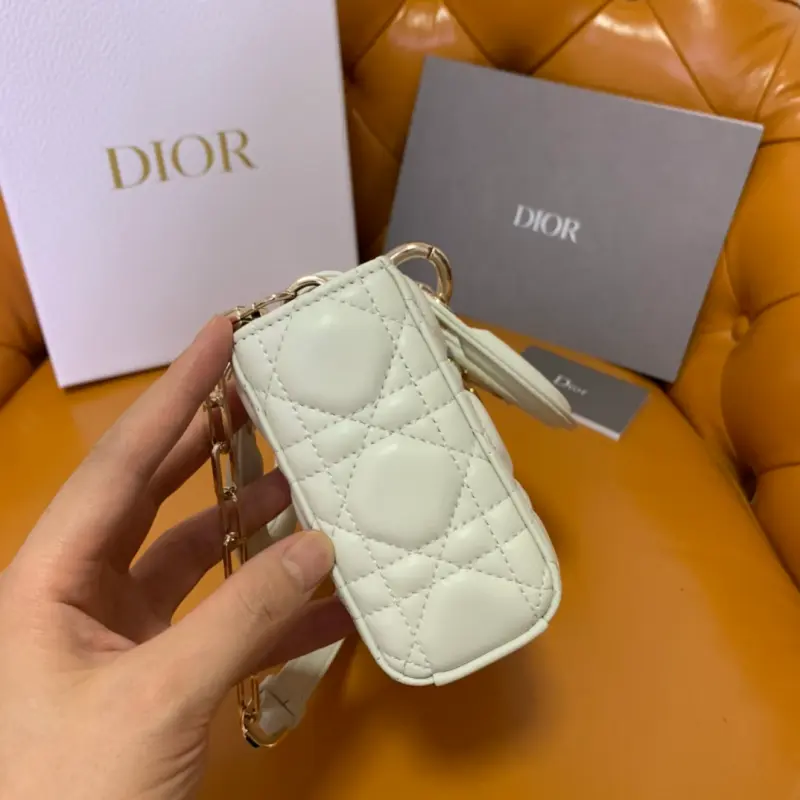 ML24 2 High Quality Bags - Image 3