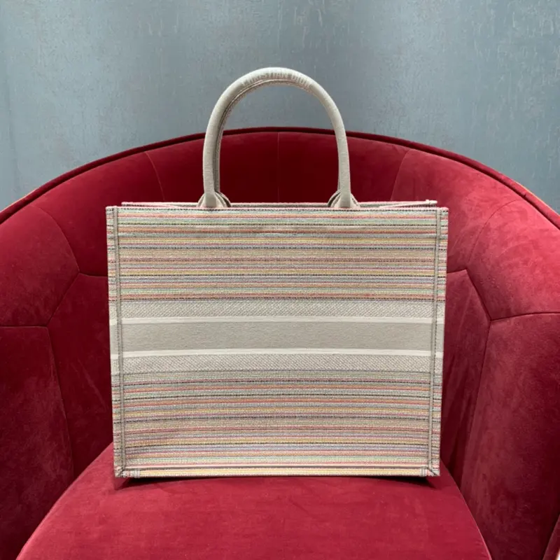 ML105 High Quality Bags - Image 3