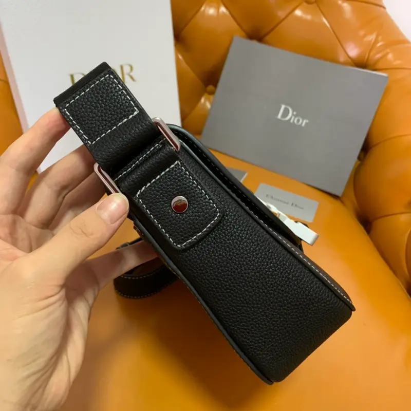 ML12 Saddle Messenger Bag 23cm 31cm High Quality Bags - Image 3