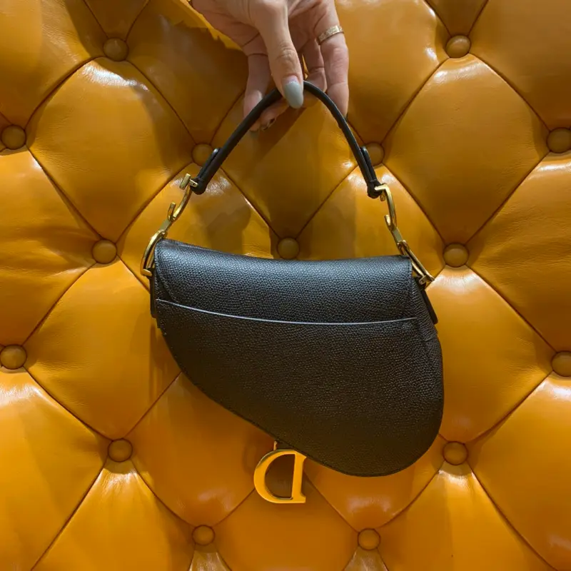 ML62 4 High Quality Bags - Image 2