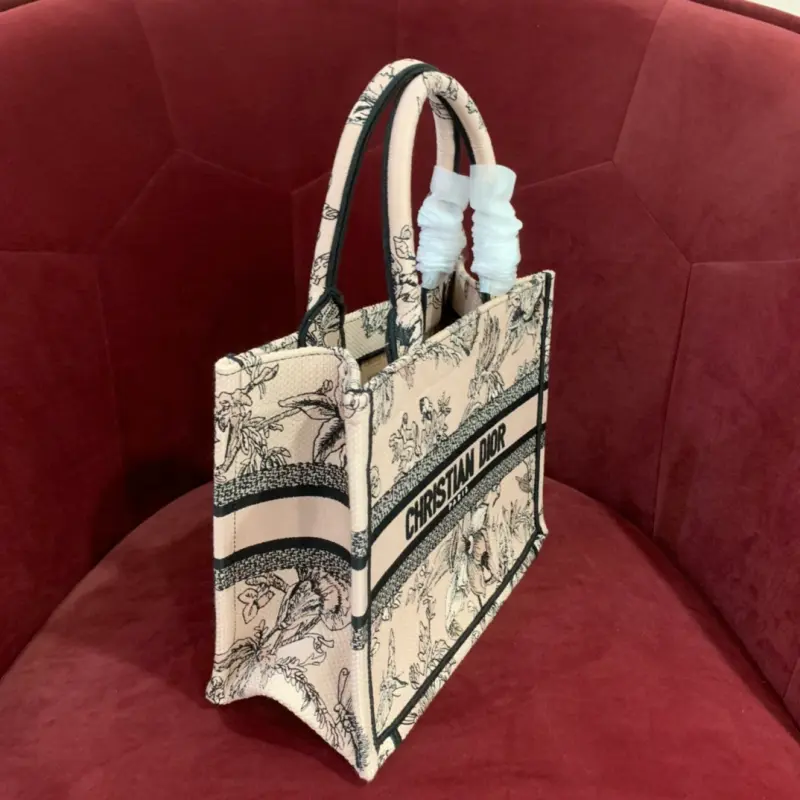 ML192 5 High Quality Bags - Image 2