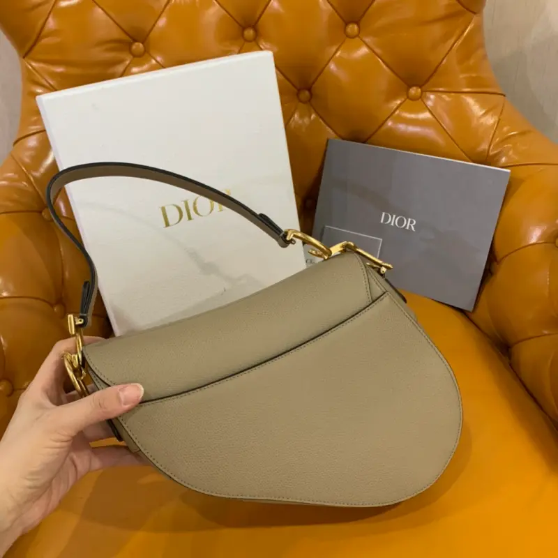 ML61 High Quality Bags - Image 3