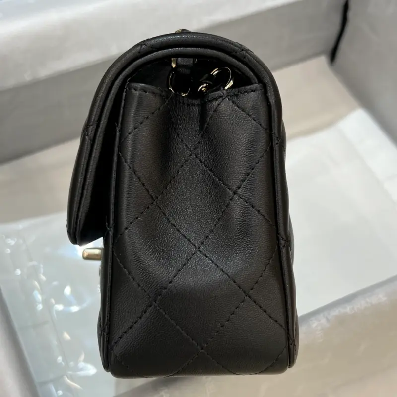 cf20 goat leather High Quality Bags - Image 3