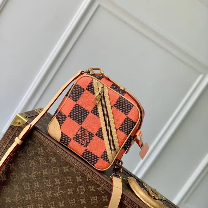 N40568 HH173 24x24x8cm High Quality Bags - Image 3