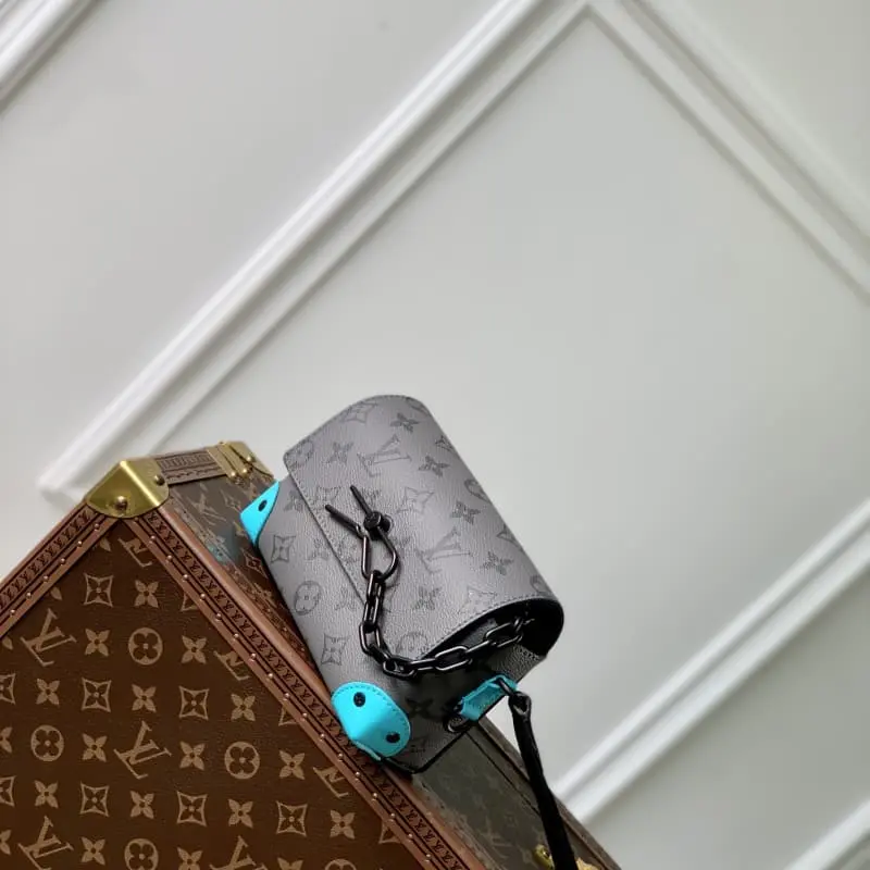 M11496 HH170 18x11x6.5cm High Quality Bags - Image 3