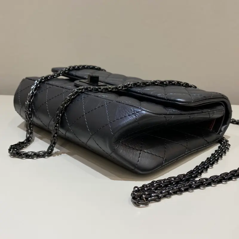 Medium 24cm 4 High Quality Bags - Image 3