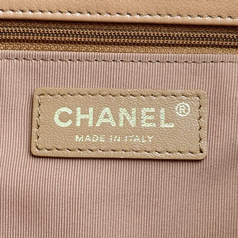 24p Postman Small High Quality Bags - Image 9