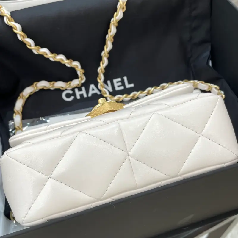 23s Heart Enamel 18cm High Quality Bags - Image 3