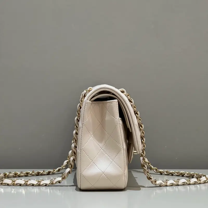 Medium 25cm CM 13 High Quality Bags - Image 3