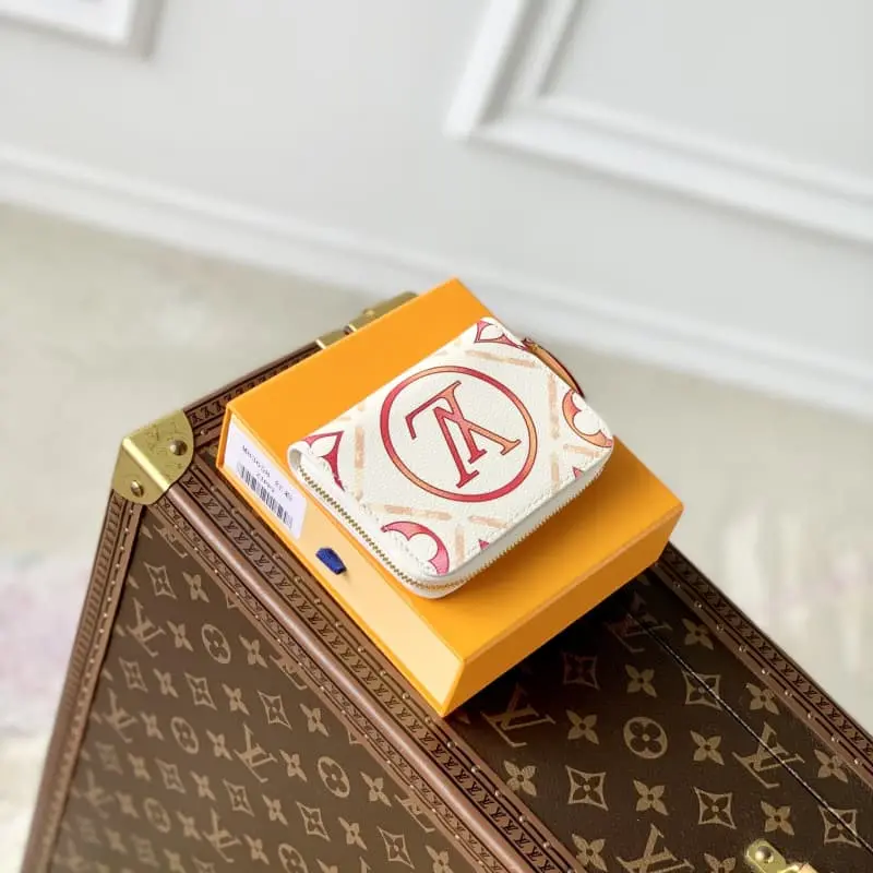 M83658 Red HH89 11x8.5x2cm High Quality Bags - Image 3