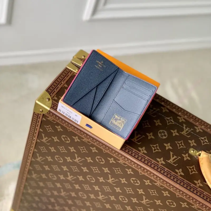 M83498 HH8 2 7.5x11.1x1cm High Quality Bags - Image 3