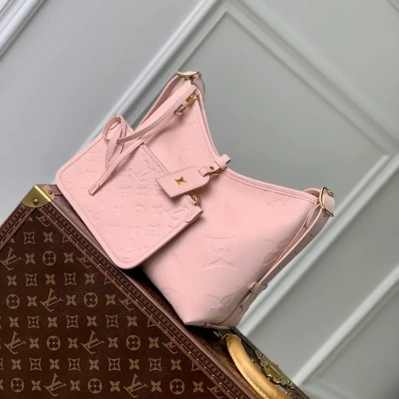 M47147 43x33x18.5cm High Quality Bags - Image 2