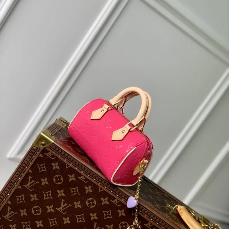 M83000 Rose Red 16x10x7.5cm High Quality Bags - Image 2