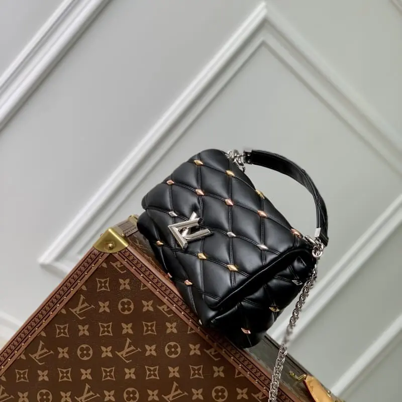 M24151 Black 23x16x10cm High Quality Bags - Image 2