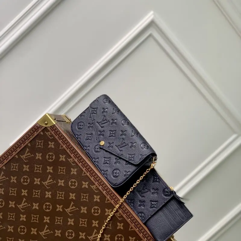 M83589 21x12x3cm High Quality Bags - Image 2