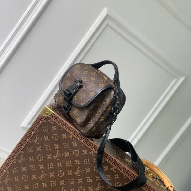 M46973 18x18x10cm High Quality Bags - Image 2