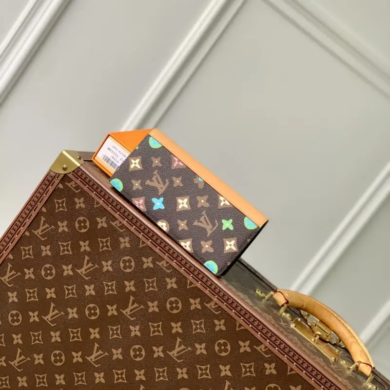 M83335 black 10x19x2cm High Quality Bags