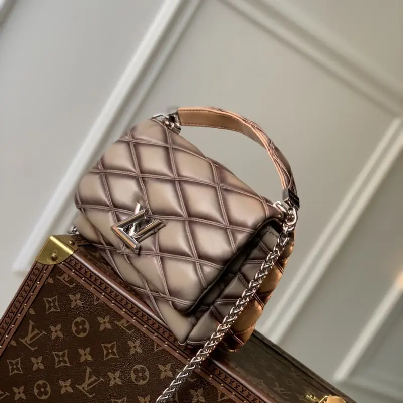 M22891 Silver Grey 23x16x10cm High Quality Bags - Image 2