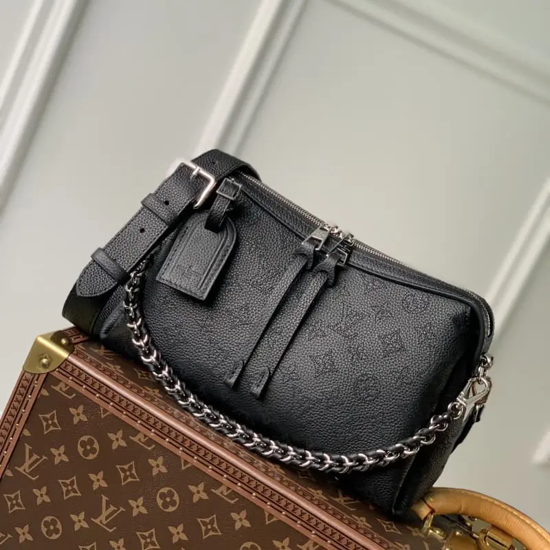 M24255 29x18x13cm High Quality Bags - Image 2