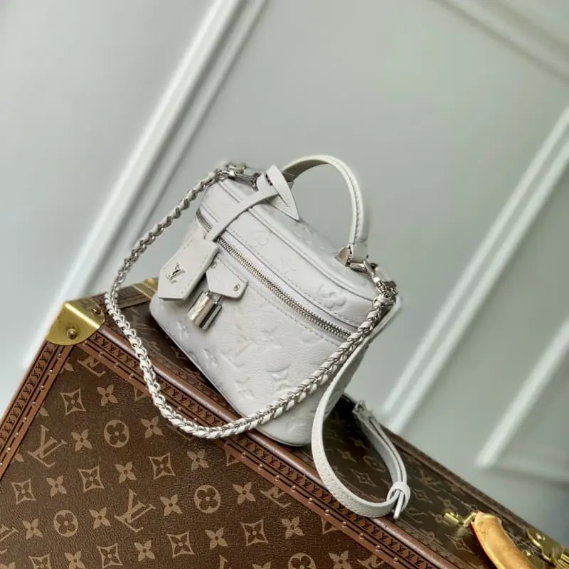 M13593 11.5x6.5x19cm High Quality Bags - Image 2