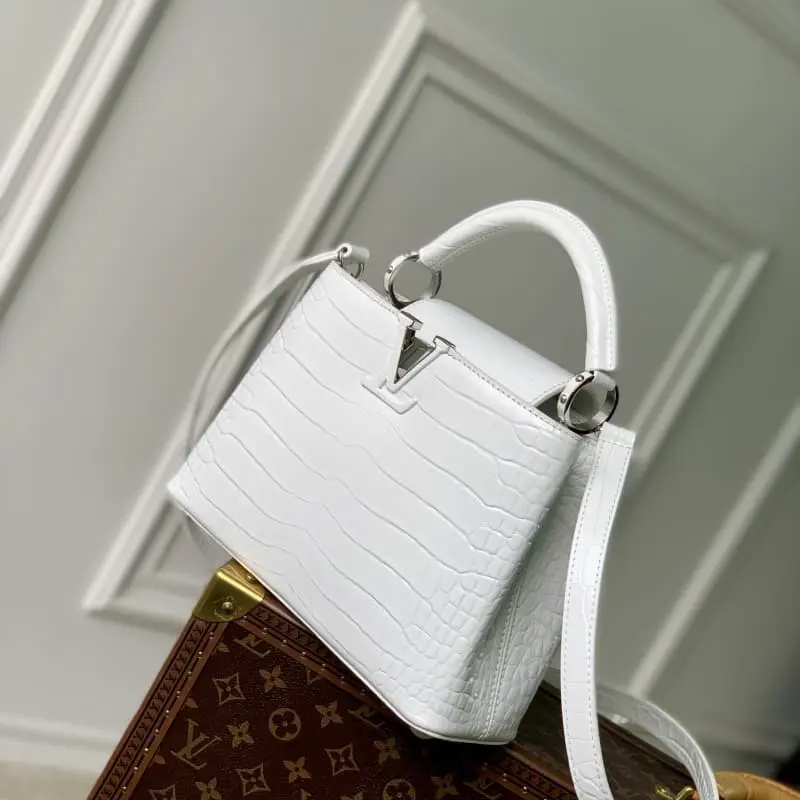 M48865 White Small 27x18x9cm High Quality Bags - Image 2