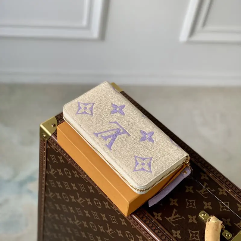 M69794 S2 19x10.5x2.5cm High Quality Bags - Image 2