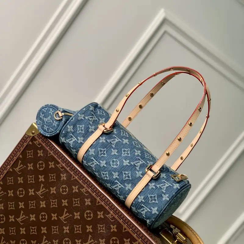 M46830 27x11x13cm High Quality Bags - Image 2