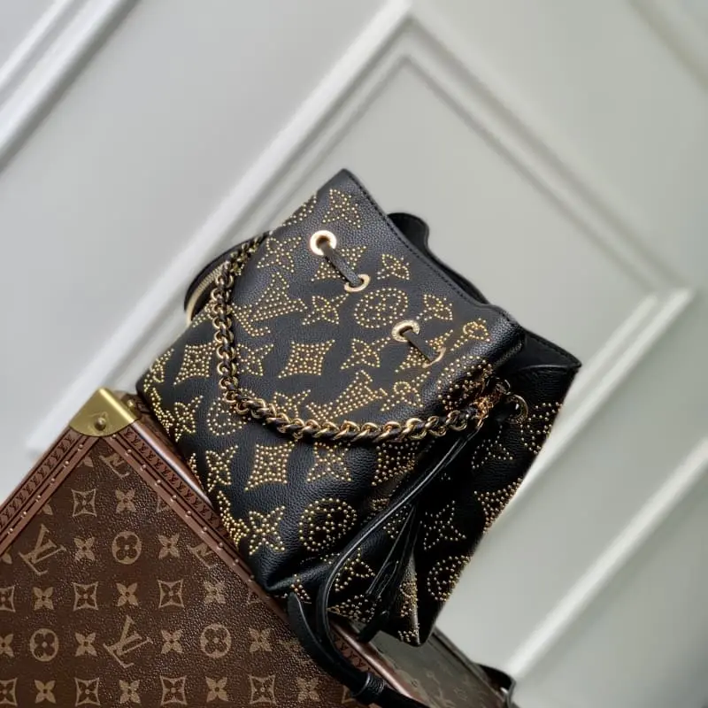 M23392 19x22x14cm High Quality Bags - Image 2