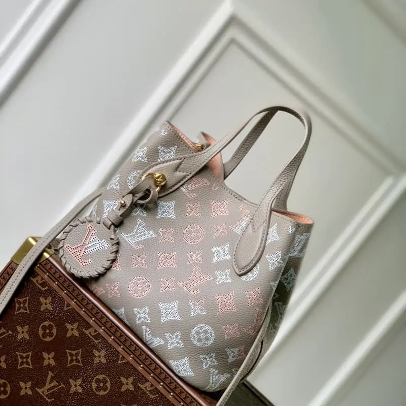 M23758 20x20x12.5cm High Quality Bags - Image 2