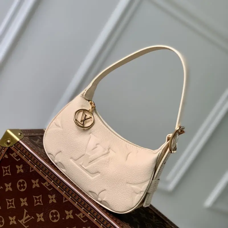 M82519 White 20.5x11x5cm High Quality Bags - Image 2