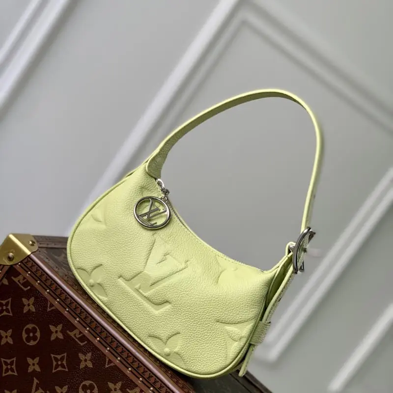 M82425 Green 20.5x11x5cm High Quality Bags - Image 2