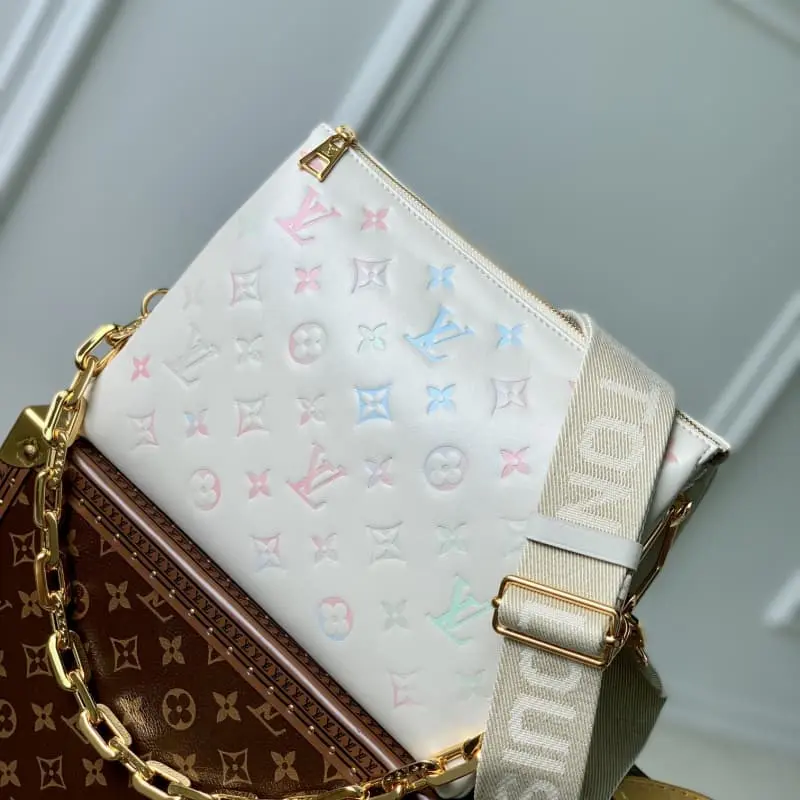 M22992 26x20x12cm High Quality Bags - Image 2