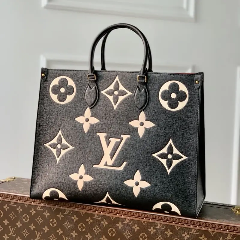 M45945 41x34x19cm High Quality Bags - Image 2