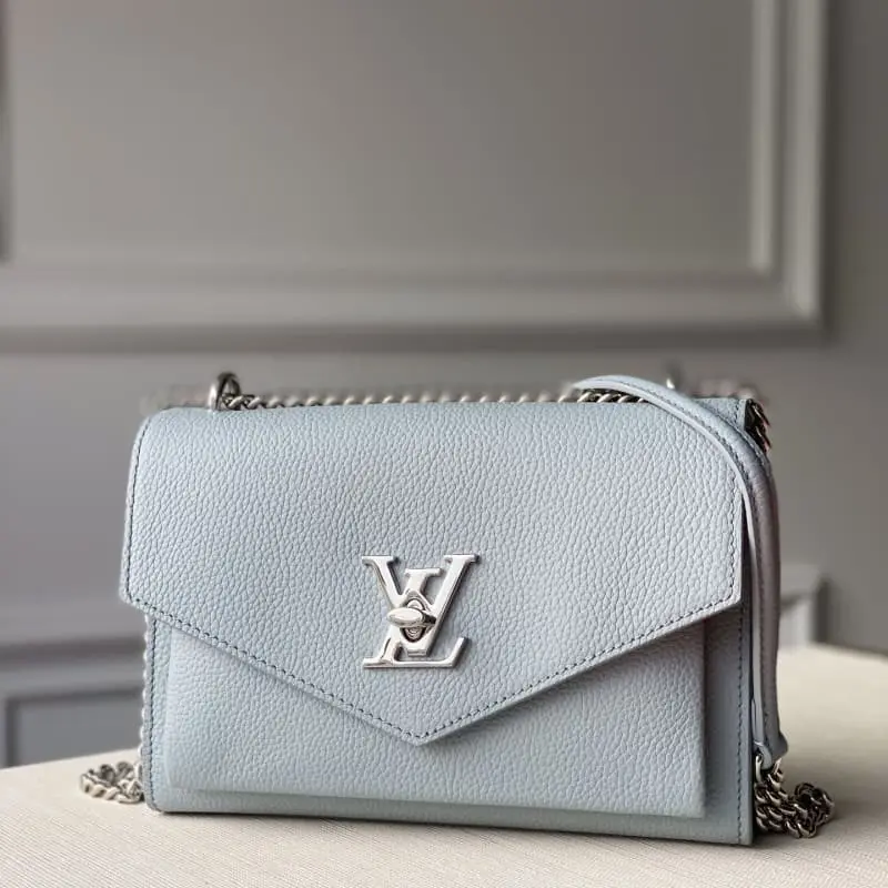 M56137 22.5x17x5.5cm High Quality Bags