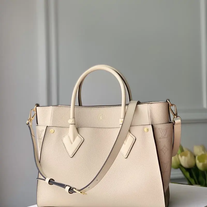 M53826 S1 30.5x24.5x14cm High Quality Bags - Image 2